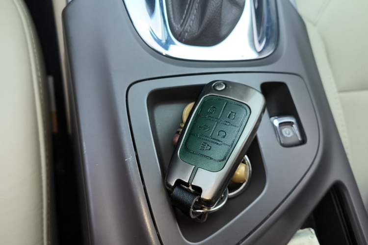 Used Buick Regal 2014 2.0L Elite Fashion Edition Vehicle Key