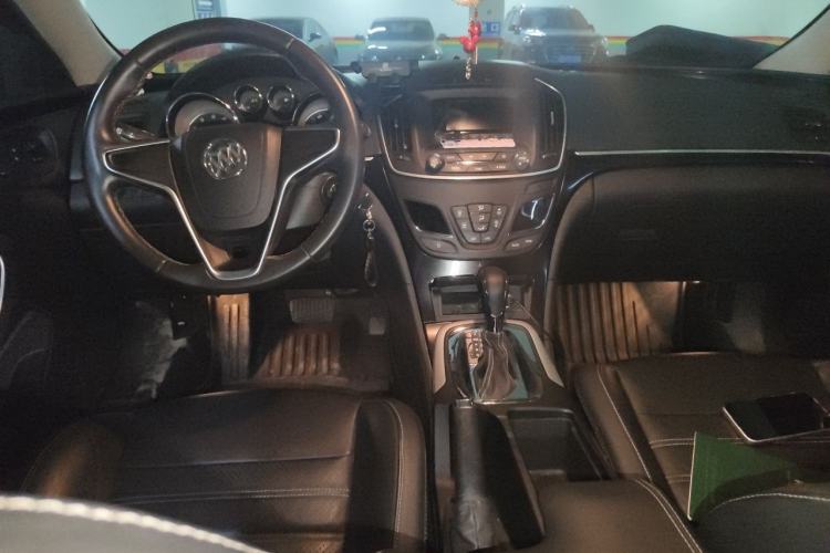 Used Buick Regal 2014 1.6T Fashionable Tech Edition Center Console