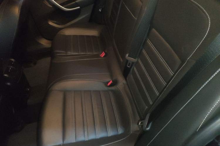 Used Buick Regal 2014 1.6T Fashionable Tech Edition Left Rear Seat