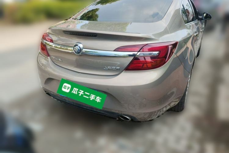 Used Buick Regal 2014 2.4L SIDI Elite Fashion Edition Rear Right 45 Deg