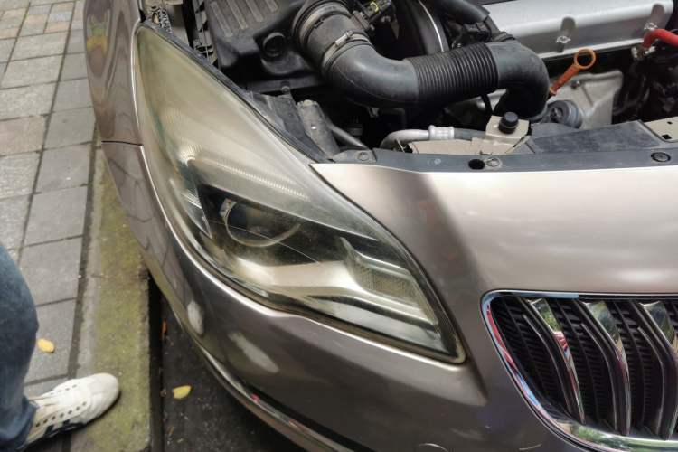Used Buick Regal 2014 1.6T Fashionable Tech Edition Right Front Headlight