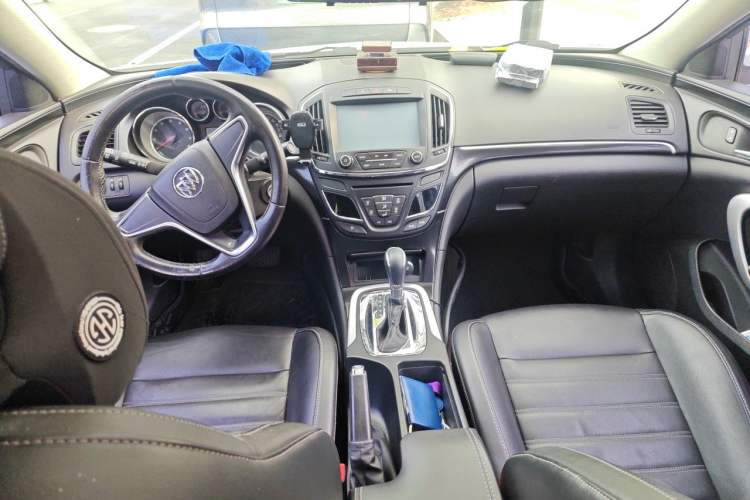 Used Buick Regal 2014 1.6T Fashionable Tech Edition Center Console