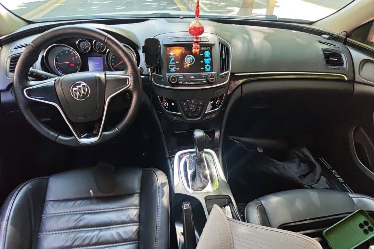 Used Buick Regal 2014 1.6T Fashionable Tech Edition Center Console