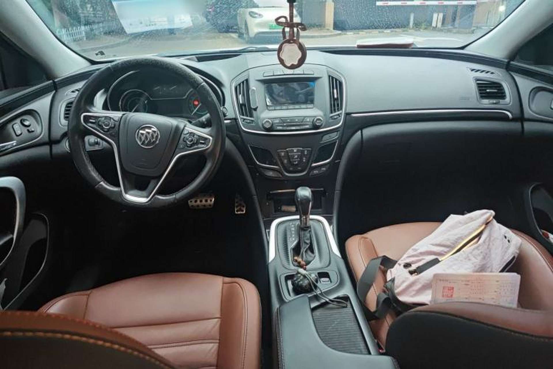 Used Buick Regal 2014 GS 2.0T Grand Sport Edition Center Console