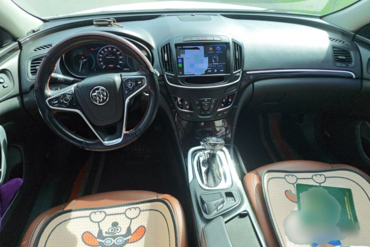 Used Buick Regal 2014 GS 2.0T Passionate Sport Edition Center Console
