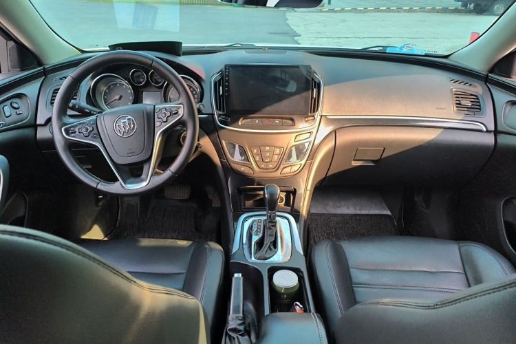 Used Buick Regal 2014 1.6T Fashionable Tech Edition Center Console