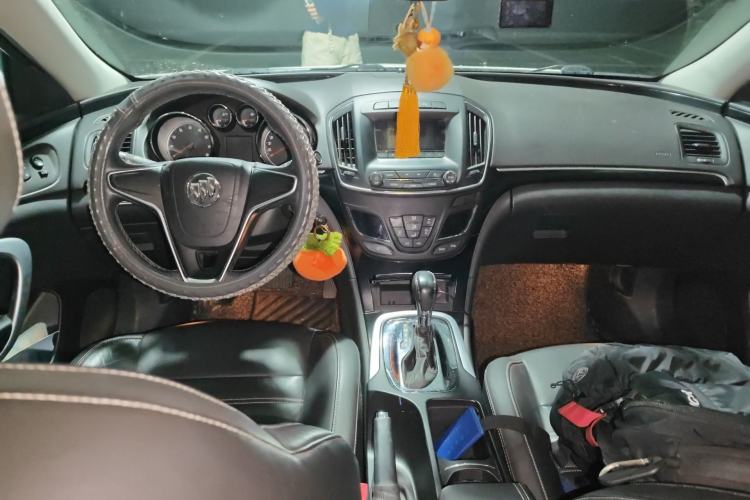 Used Buick Regal 2014 1.6T Fashionable Tech Edition Center Console