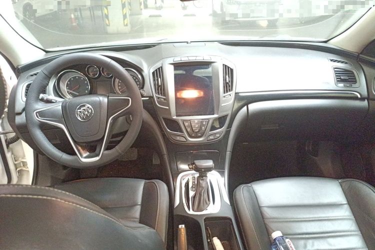 Used Buick Regal 2014 1.6T Fashionable Tech Edition Center Console