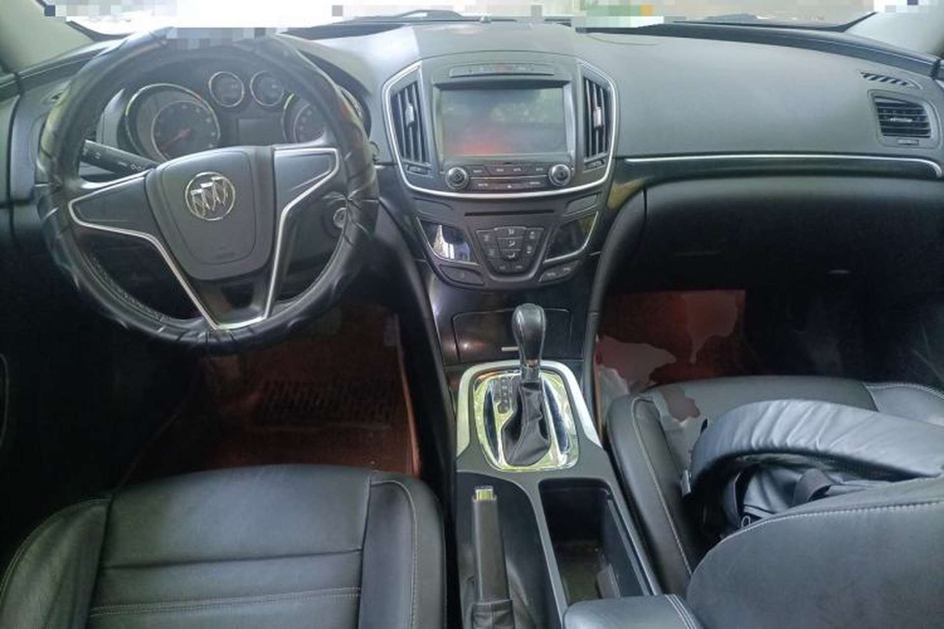 Used Buick Regal 2014 1.6T Fashionable Tech Edition Center Console