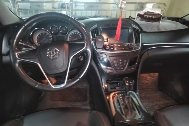 Used Buick Regal 2014 1.6T Fashionable Tech Edition Center Console