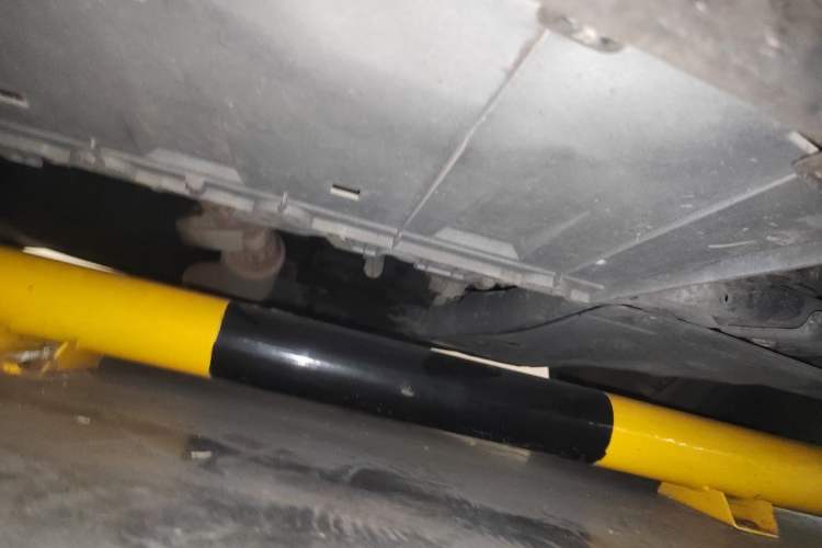Used Buick Regal 2014 1.6T Fashionable Tech Edition Chassis Front