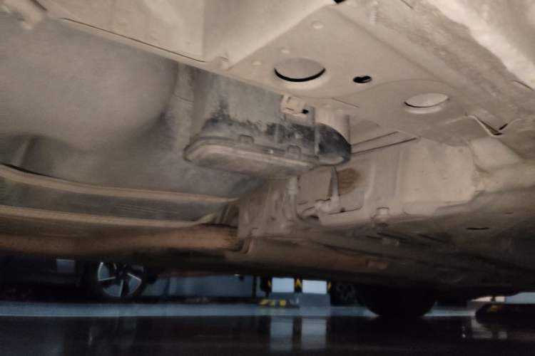 Used Buick Regal 2014 2.0L Elite Fashion Edition Chassis Rear Right