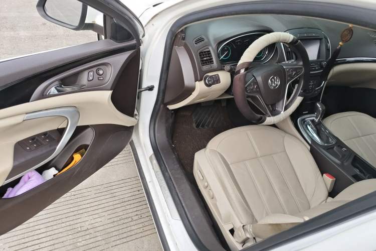 Used Buick Regal 2014 2.0L Elite Fashion Edition Driver Seat
