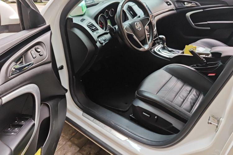Used Buick Regal 2014 1.6T Fashionable Tech Edition Driver Seat
