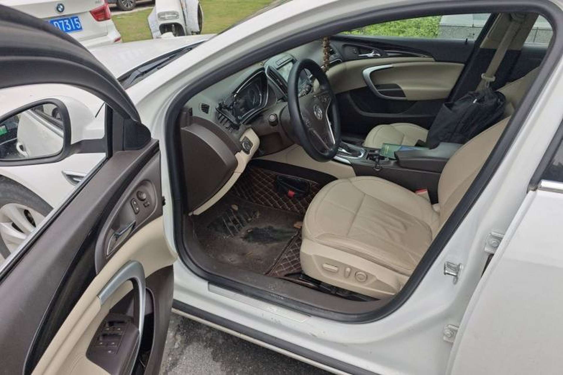 Used Buick Regal 2014 2.0L Elite Fashion Edition Driver Seat