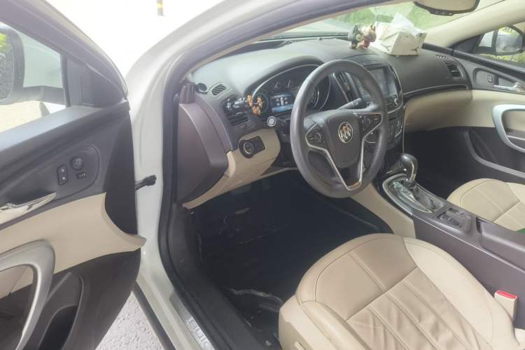 Used Buick Regal 2014 2.0L Elite Fashion Edition Driver Seat
