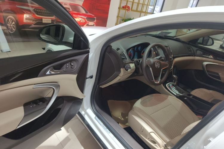 Used Buick Regal 2014 2.0L Leading Fashion Edition Driver Seat