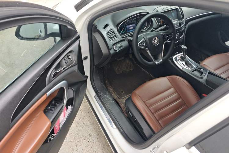 Used Buick Regal 2014 GS 2.0T Grand Sport Edition Driver Seat