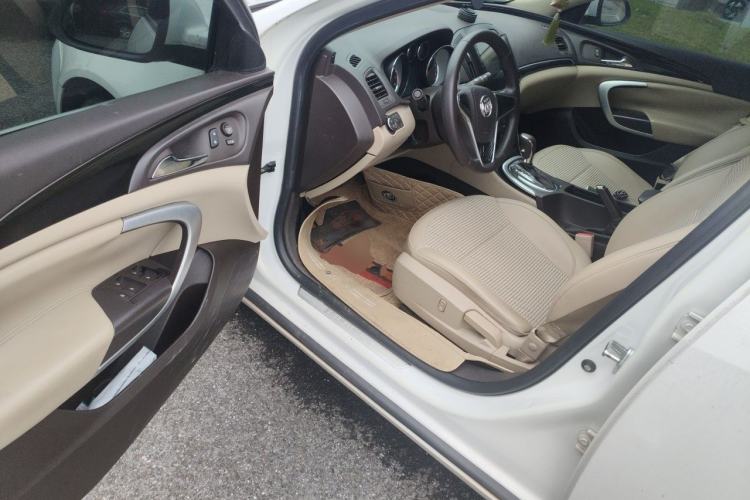 Used Buick Regal 2014 2.0L Leading Fashion Edition Driver Seat