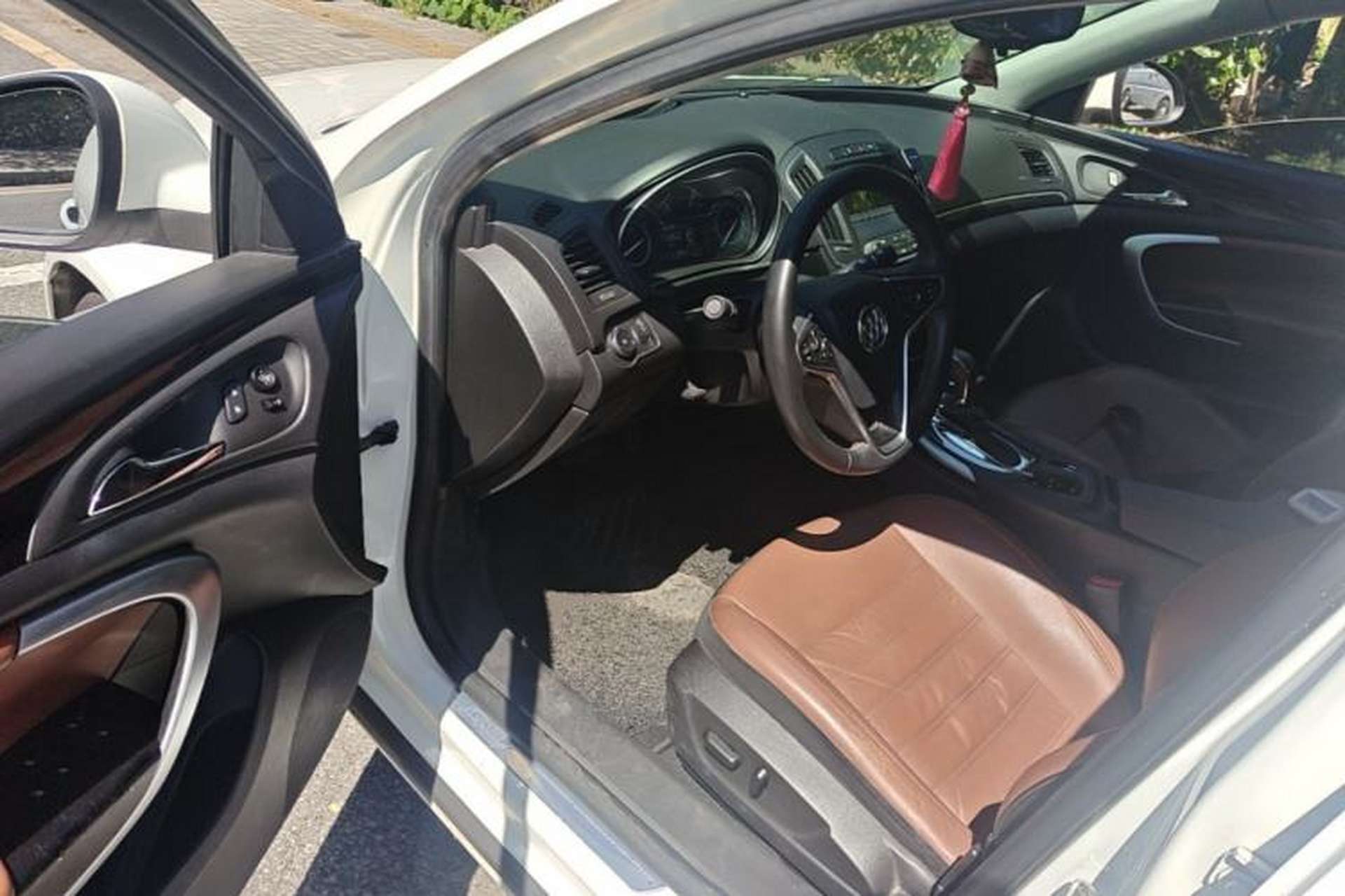 Used Buick Regal 2014 GS 2.0T Grand Sport Edition Driver Seat