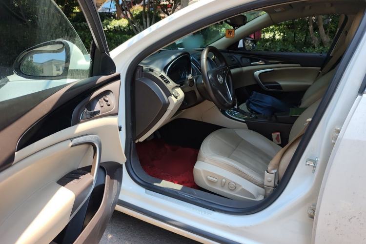 Used Buick Regal 2014 2.0L Elite Fashion Edition Driver Seat