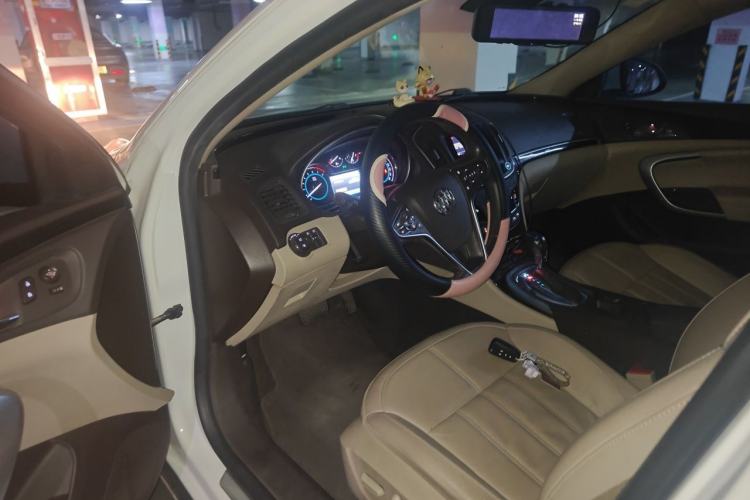 Used Buick Regal 2014 2.0L Elite Fashion Edition Driver Seat