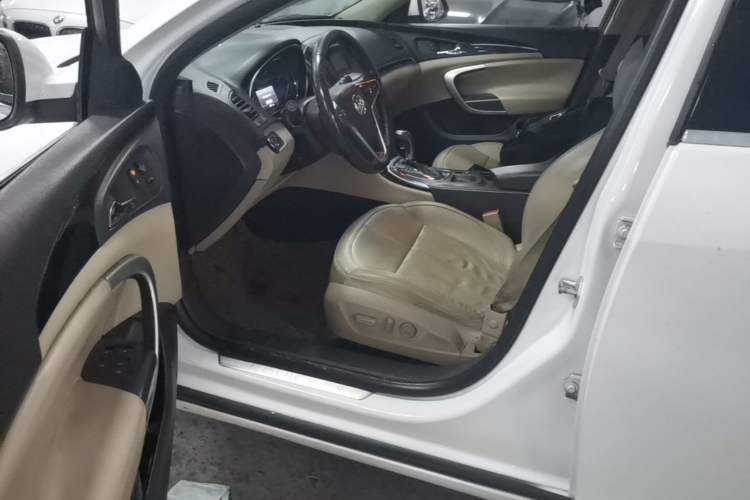 Used Buick Regal 2014 2.0L Elite Fashion Edition Driver Seat