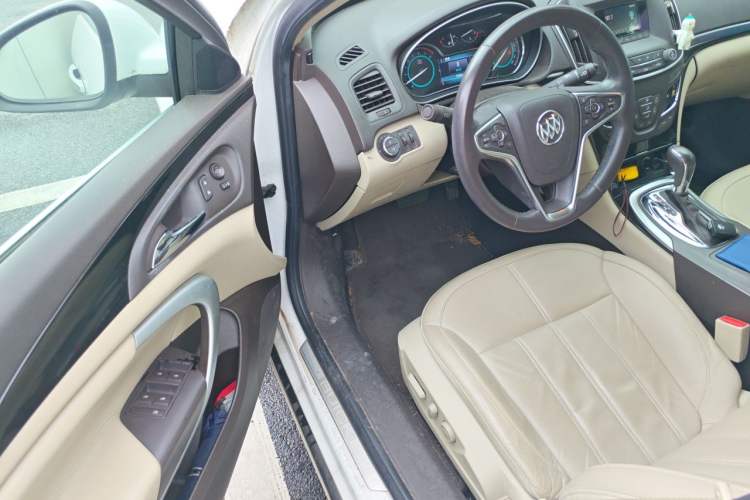Used Buick Regal 2014 2.0L Elite Fashion Edition Driver Seat