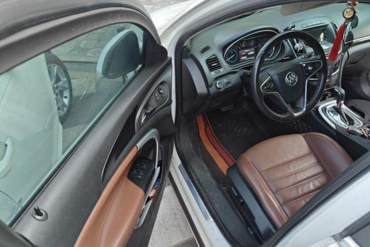 Used Buick Regal 2014 GS 2.0T Grand Sport Edition Driver Seat