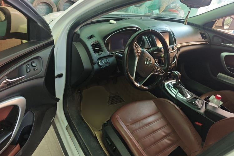 Used Buick Regal 2014 GS 2.0T Passionate Sport Edition Driver Seat