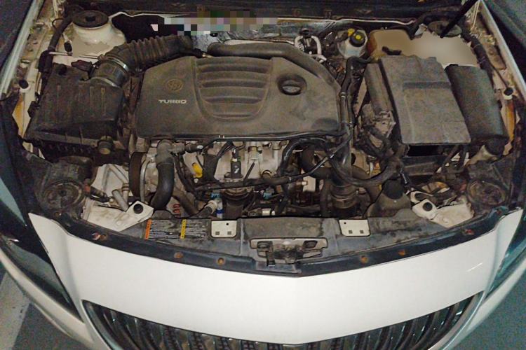 Used Buick Regal 2014 GS 2.0T Grand Sport Edition Engine Bay