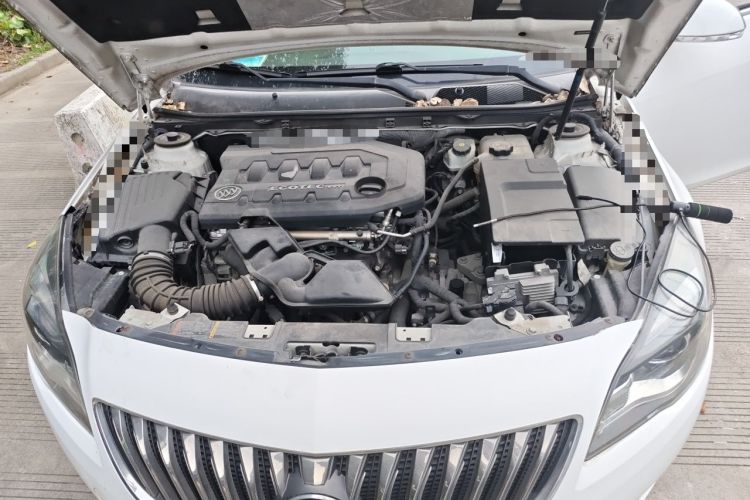 Used Buick Regal 2014 2.0L Elite Fashion Edition Engine Bay