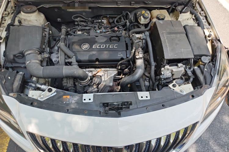 Used Buick Regal 2014 1.6T Fashionable Tech Edition Engine Bay