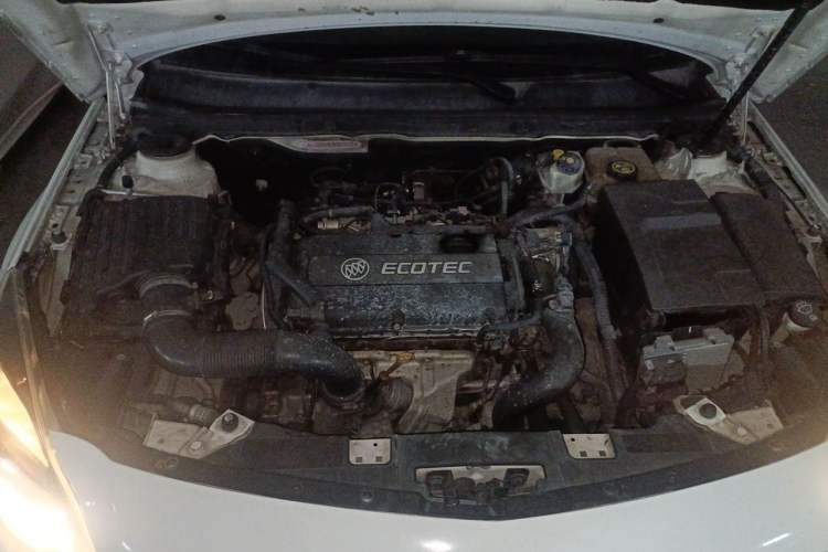 Used Buick Regal 2014 1.6T Fashionable Tech Edition Engine Bay