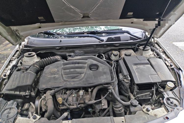 Used Buick Regal 2014 GS 2.0T Grand Sport Edition Engine Bay
