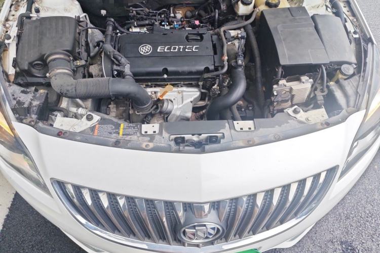 Used Buick Regal 2014 1.6T Fashionable Tech Edition Engine Bay
