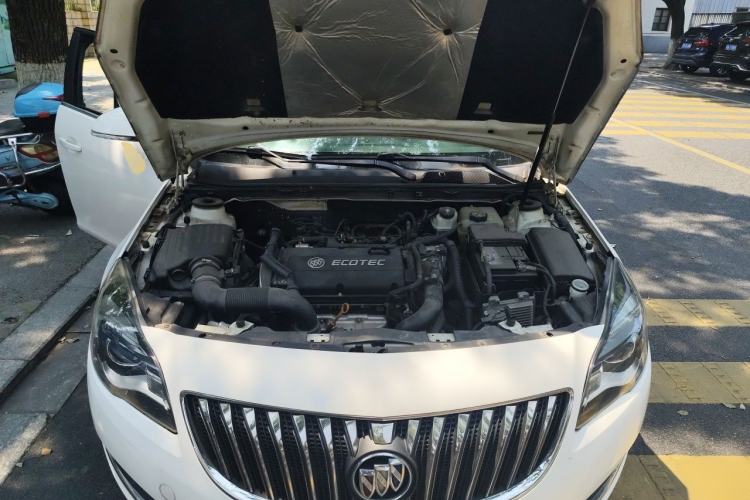 Used Buick Regal 2014 1.6T Fashionable Tech Edition Engine Bay