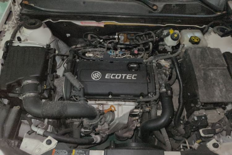 Used Buick Regal 2014 1.6T Fashionable Tech Edition Engine Bay