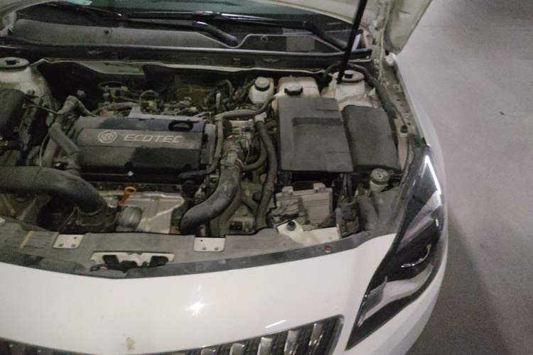 Used Buick Regal 2014 1.6T Fashionable Tech Edition Engine Bay Left