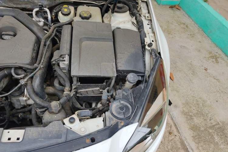 Used Buick Regal 2014 GS 2.0T Grand Sport Edition Engine Bay Left