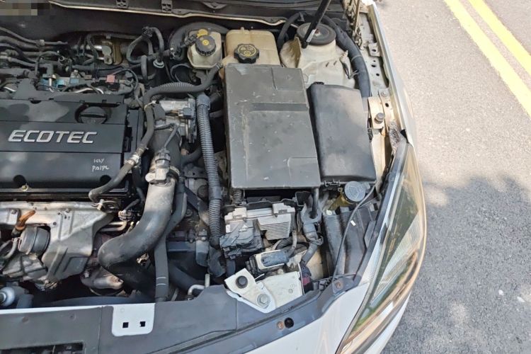 Used Buick Regal 2014 1.6T Fashionable Tech Edition Engine Bay Left