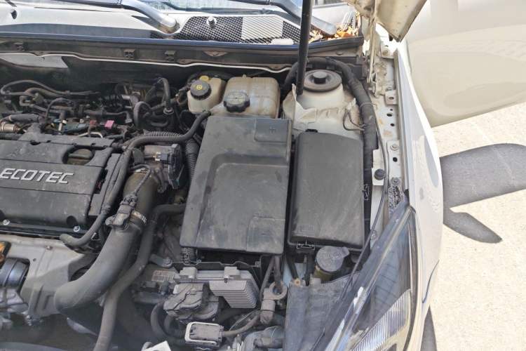 Used Buick Regal 2014 1.6T Fashionable Tech Edition Engine Bay Left