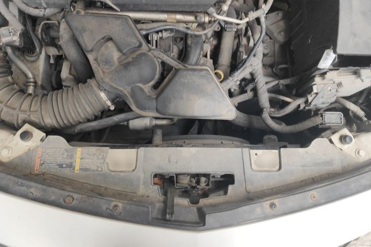 Used Buick Regal 2014 2.0L Elite Fashion Edition Engine Bay