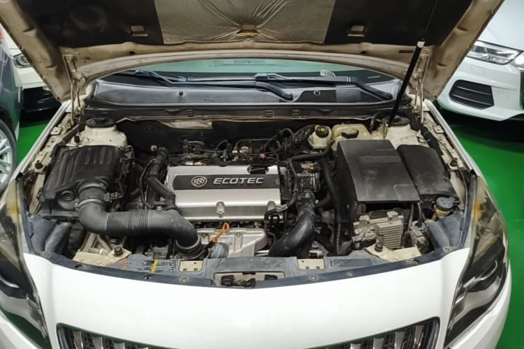 Used Buick Regal 2014 1.6T Fashionable Tech Edition Engine Bay