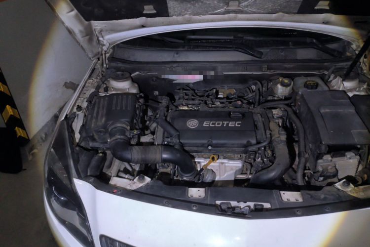 Used Buick Regal 2014 1.6T Fashionable Tech Edition Engine Bay Right