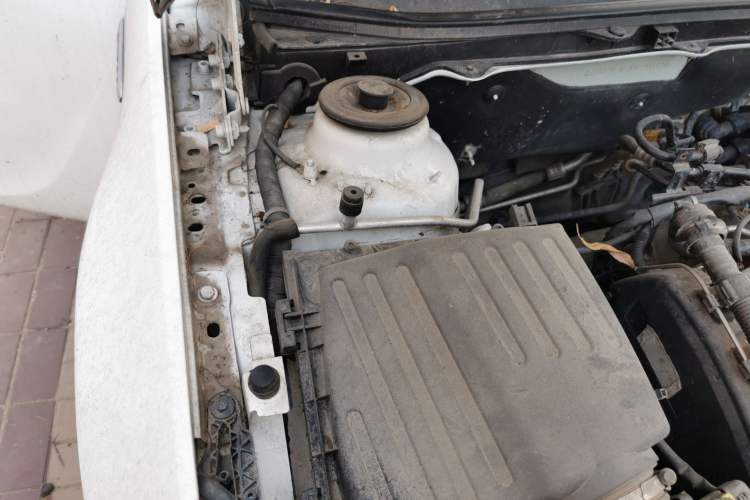 Used Buick Regal 2014 1.6T Fashionable Tech Edition Engine Bay Right