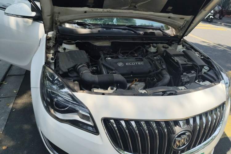 Used Buick Regal 2014 1.6T Fashionable Tech Edition Engine Bay Right