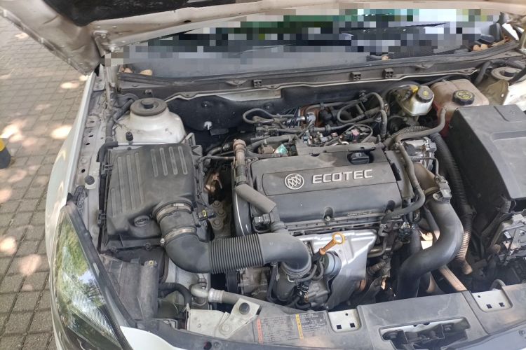 Used Buick Regal 2014 1.6T Fashionable Tech Edition Engine Bay Right