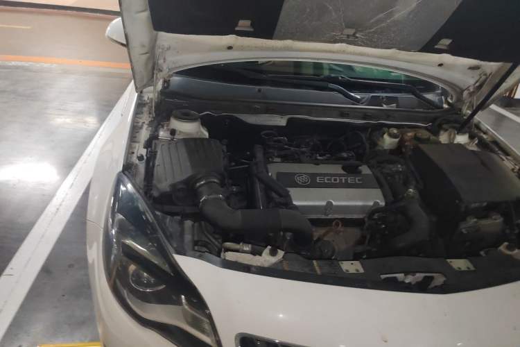 Used Buick Regal 2014 1.6T Fashionable Tech Edition Engine Bay Right