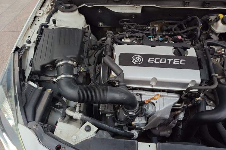 Used Buick Regal 2014 1.6T Fashionable Tech Edition Engine Bay Right
